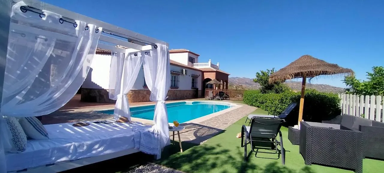 Villa Yasleni Malaga