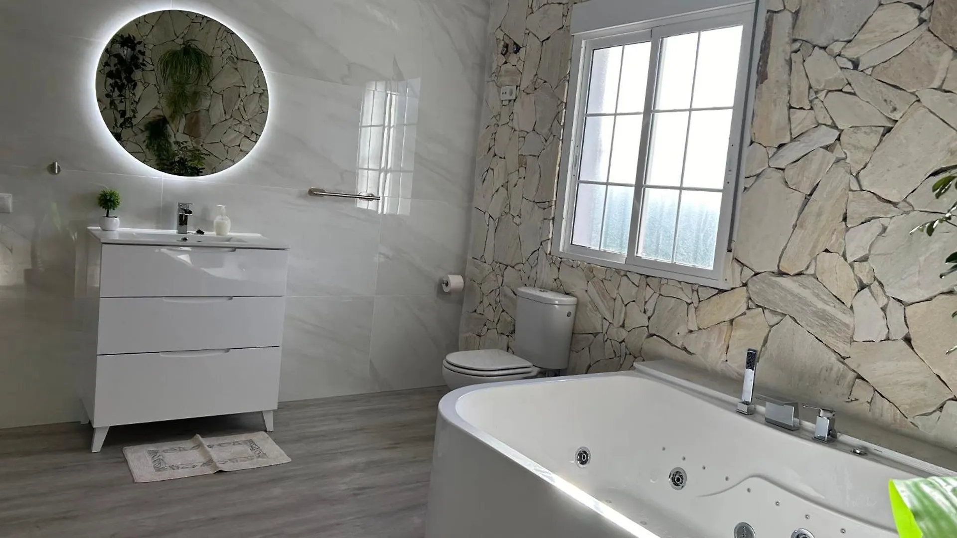 Villa Yasleni Μάλαγα 0*,